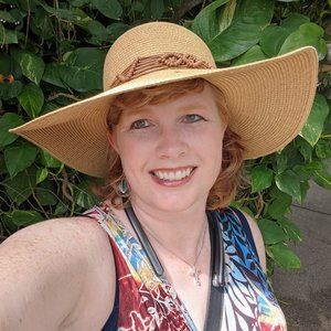 Meet your Posher, Dana.